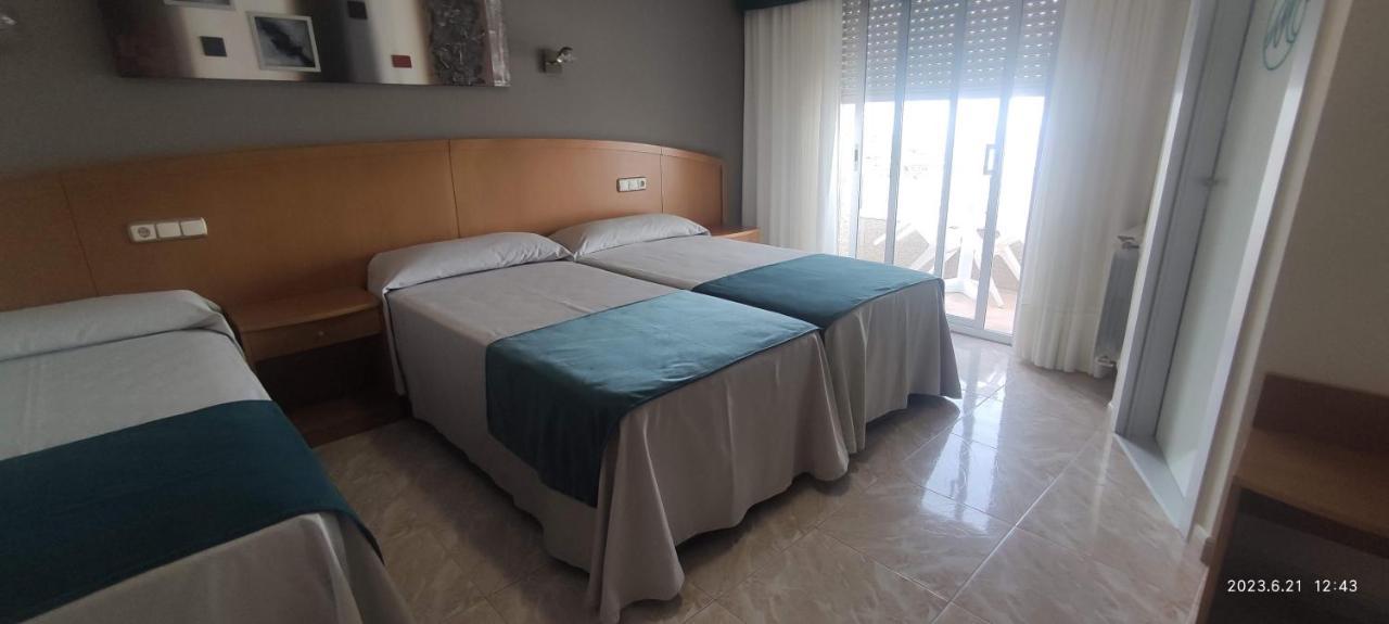 Hotel Miramar 2** Superior Playa de la Lanzada エクステリア 写真
