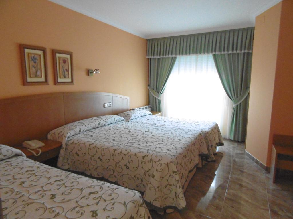 Hotel Miramar 2** Superior Playa de la Lanzada エクステリア 写真