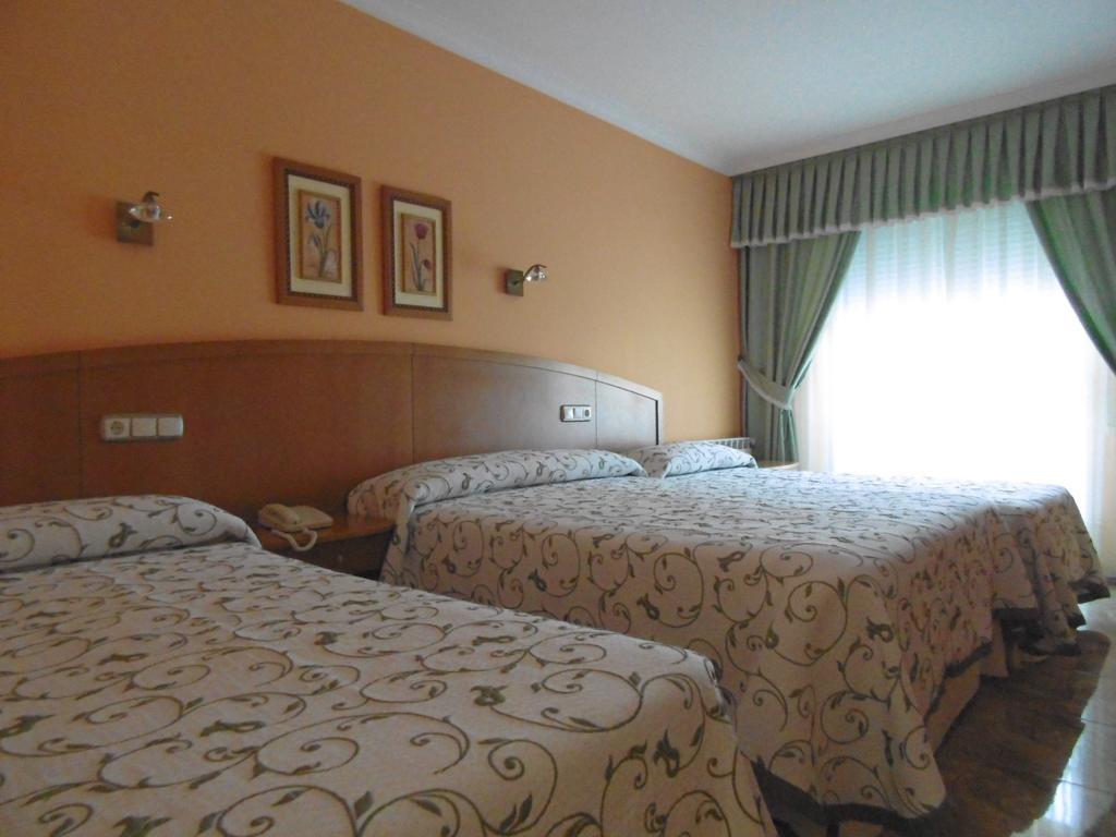Hotel Miramar 2** Superior Playa de la Lanzada エクステリア 写真